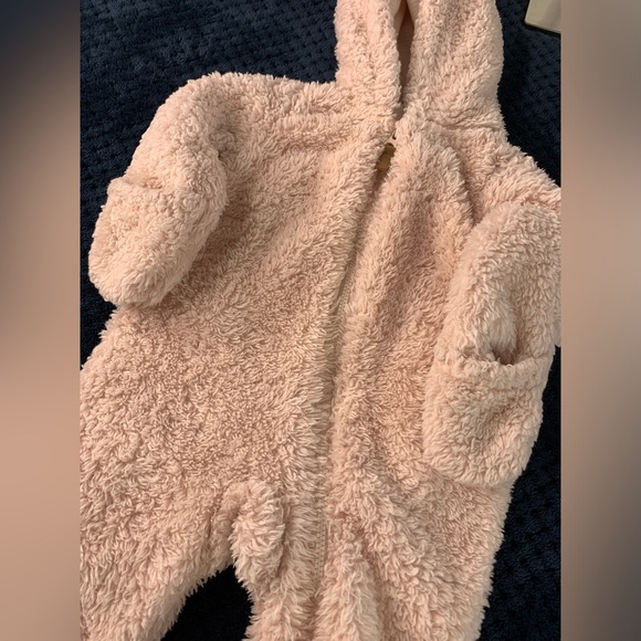 3/$30 Carter’s Baby Girl Pink Fuzzy Snowsuit Hooded Sherpa Jumpsuit Bear Ears 3M - Picture 7 of 9